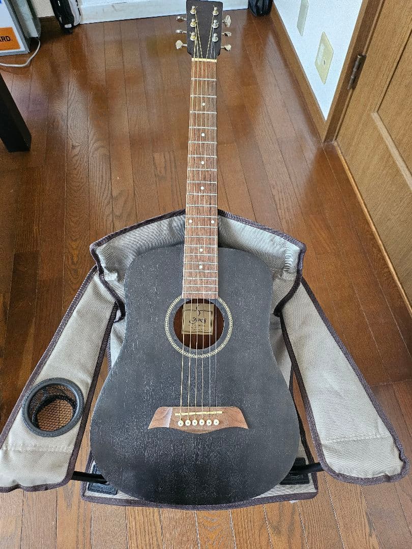 Sヤイリミニアコースティックギター ブラック