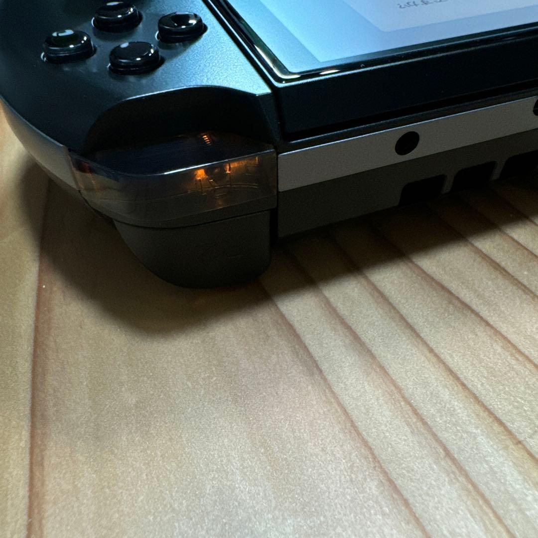 ミニPC GPD WIN4 (2024) Ryzen7 8840U 32GB/2TB