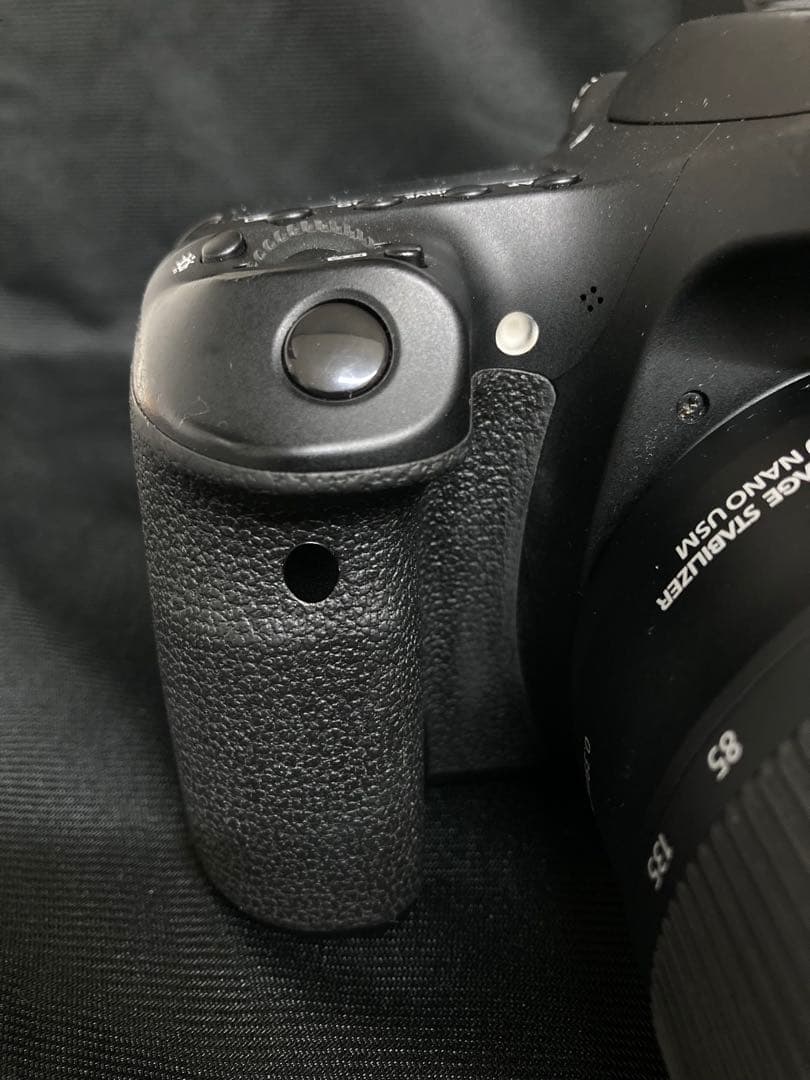 極美品Canon EOS 80D EF-S 18-135 IS USM一眼レフ