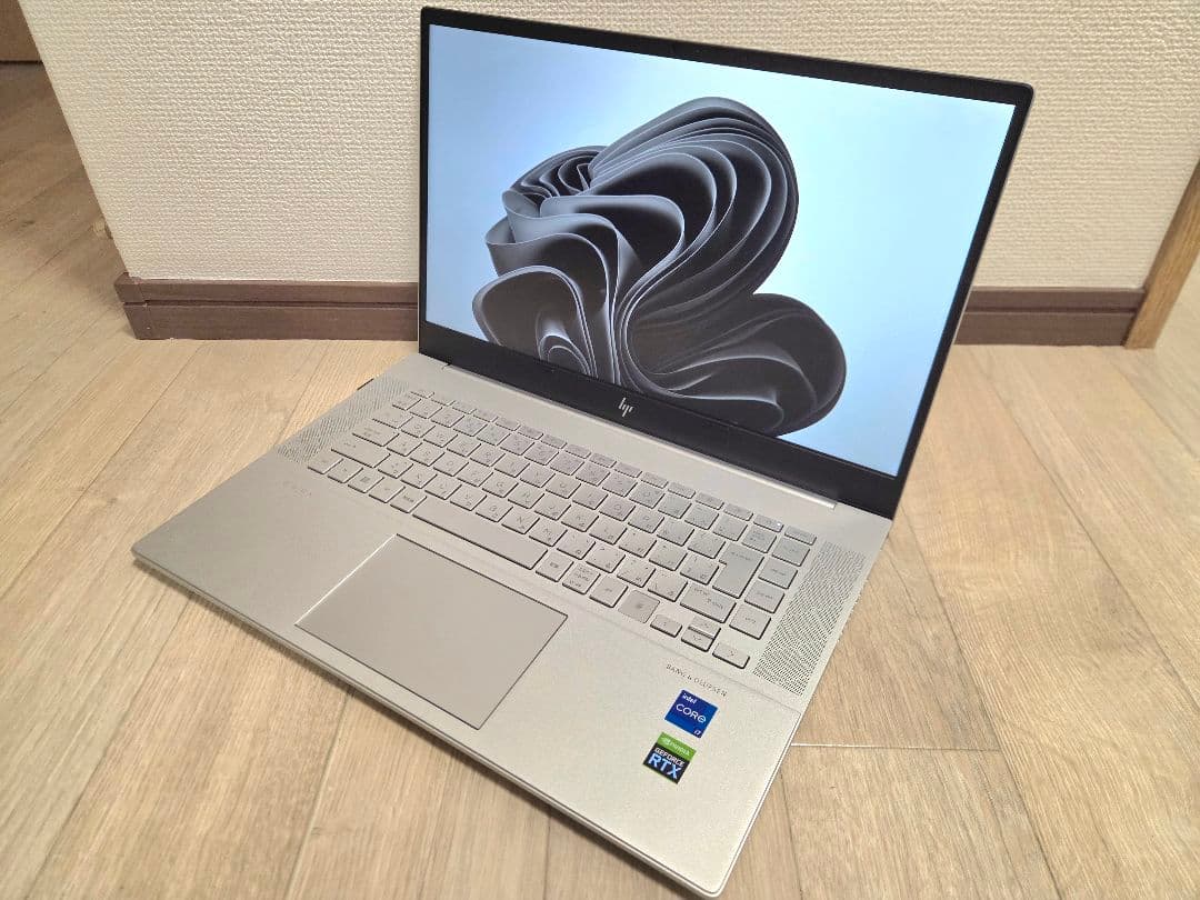 HP ENVY 15-ep1000 パフォーマンスモデルG2