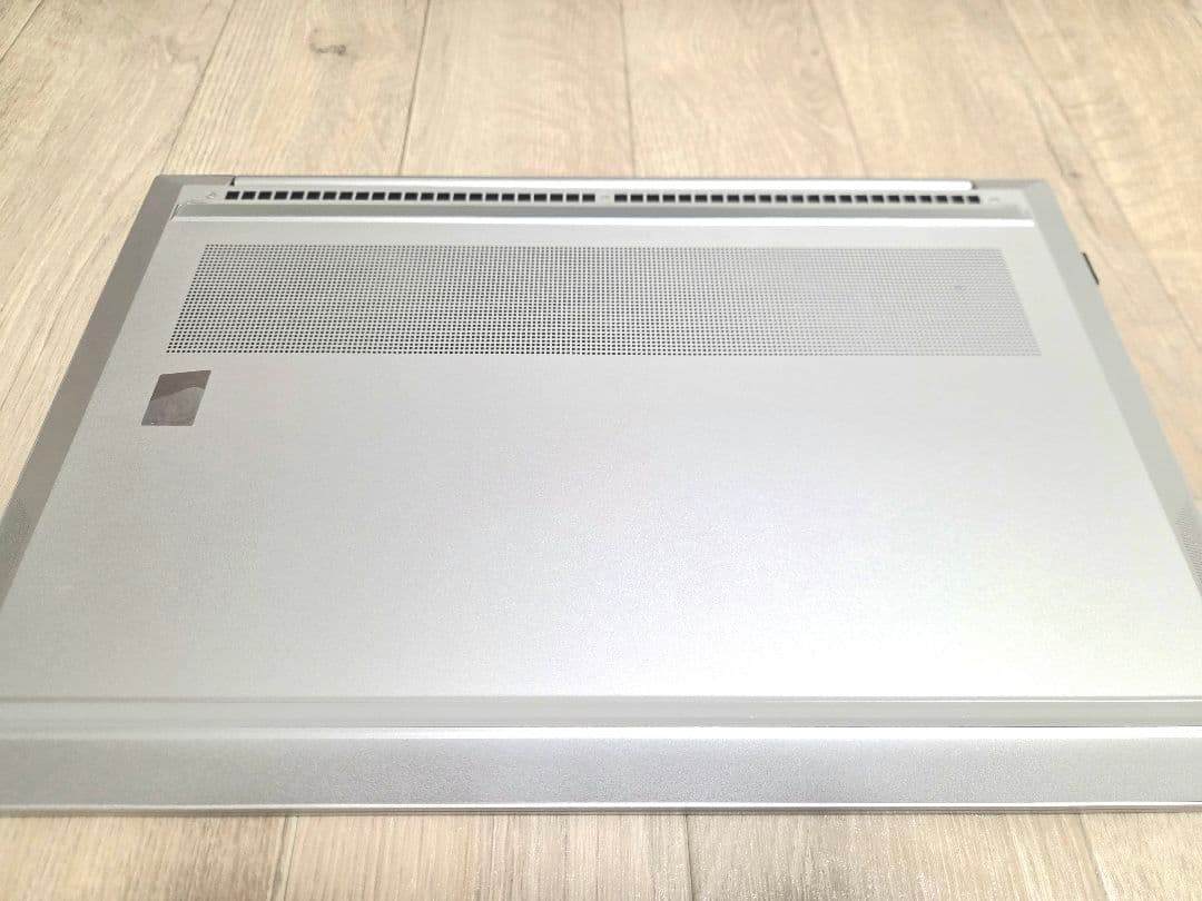 HP ENVY 15-ep1000 パフォーマンスモデルG2