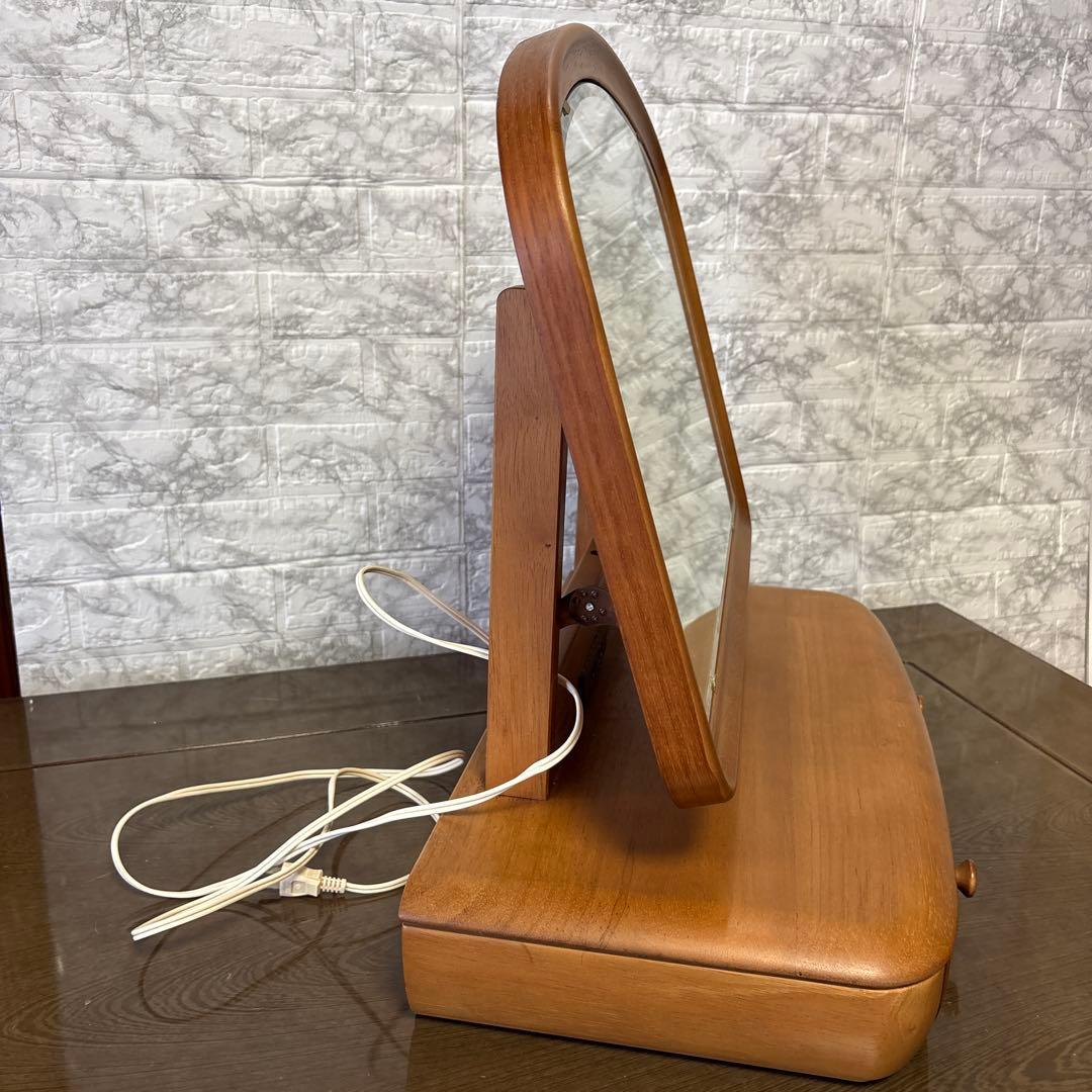 【ドレッサー・鏡台】カリモク家具　鏡　コンセントあり