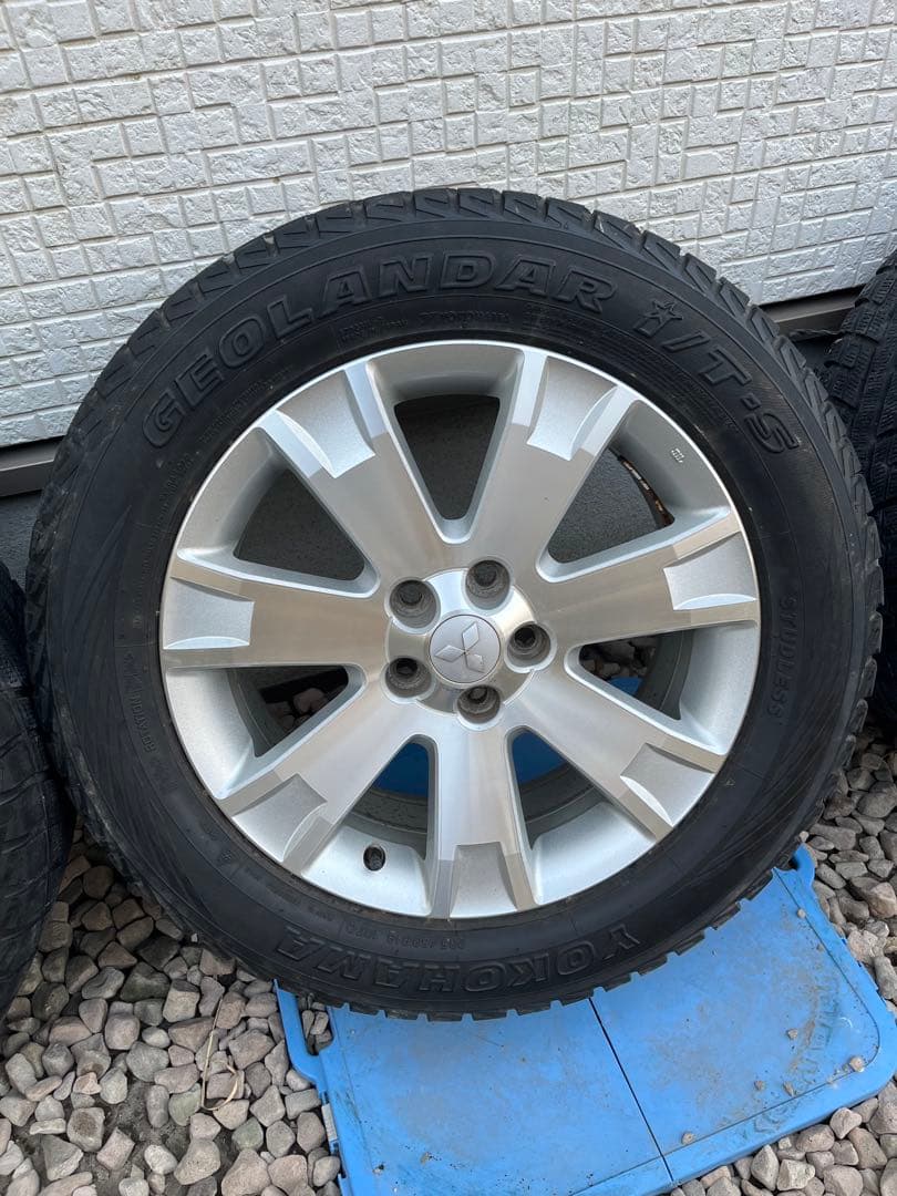 GEOLANDAR I/T-S デリカD5純正ホイール　スタッドレス