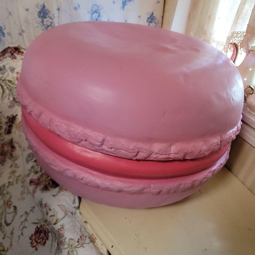 巨大マカロン型オブジェ　椅子　スツール　　公共施設展示使用品　キズ等あり