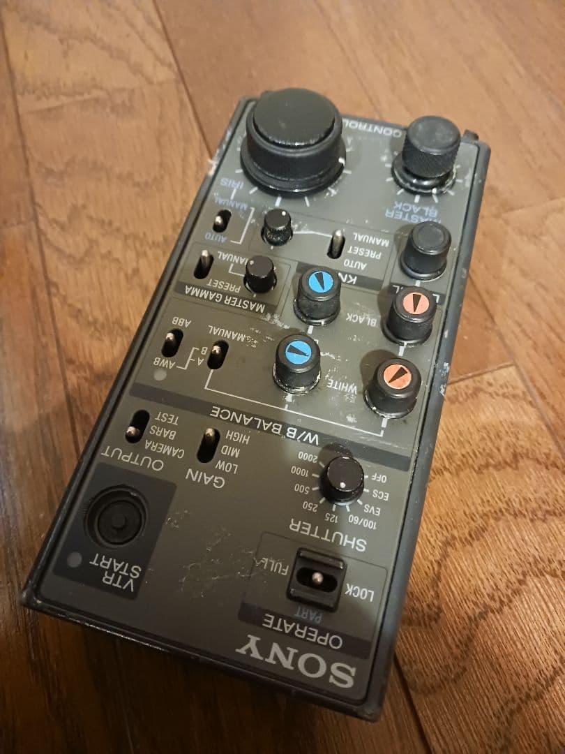 ソニー　Sony RM-P9 BVP、BVW、DVW リモコン