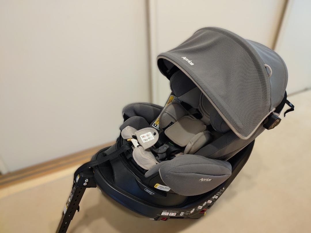 チャイルドーシート美品 Aprica フラディア ISOFIX セーフティー