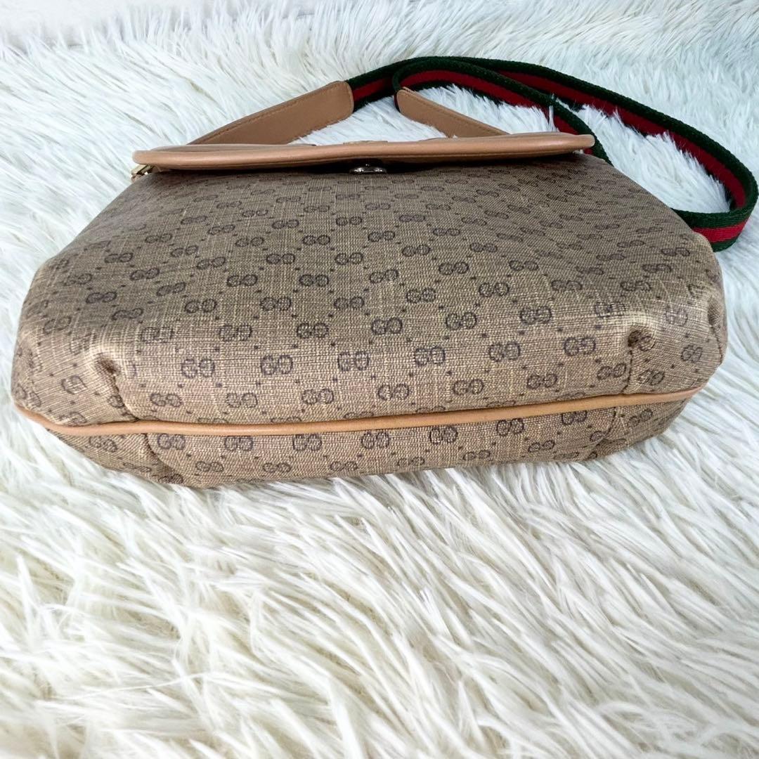 【希少】GUCCI グッチ ショルダーバッグ