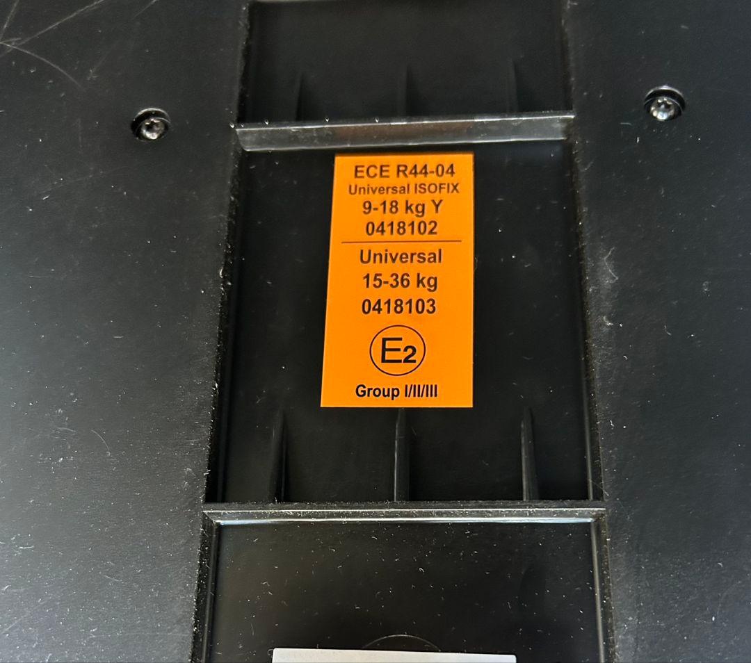 ①【美品】Maxi-Cosi タイタンプロ チャイルドシート ISOFIX