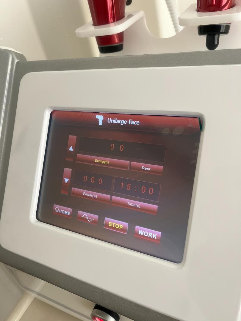 最新40.68MHzのRF高周波機器【シワ、たるみ、ほうれい線改善】220万円→