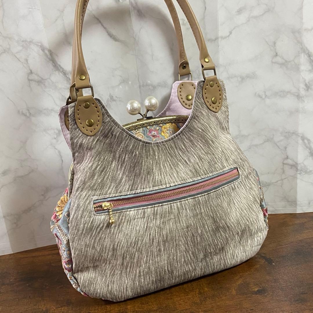 ☆*☆様 コヤンイサムチョン❤︎ルミちゃんのインド刺繍バッグ がま口バッグ ハン