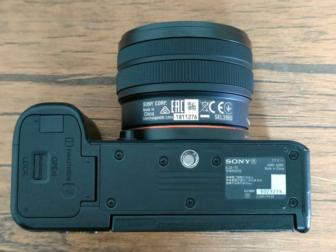 【シャッター数6,376】SONY a7c ミラーレス一眼カメラ シルバー