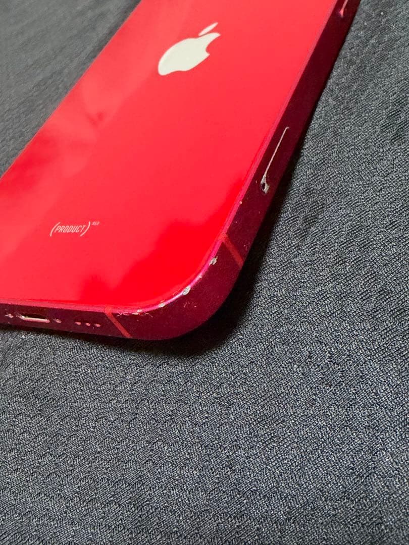 iPhone 14 本体　スクリーン保護フィルム　充電器