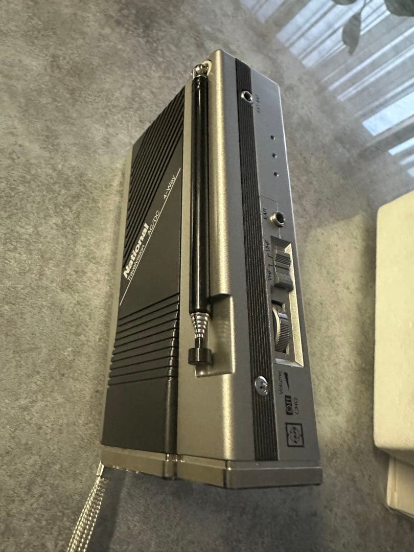 ナショナルマイクロテレビ1.5型