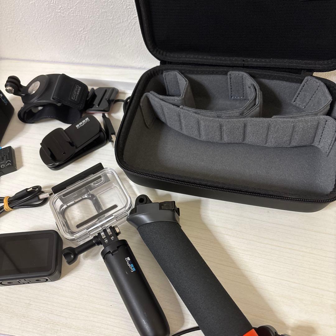 gopro 8 付属品　画像　すべて　おまとめ　sdカード無