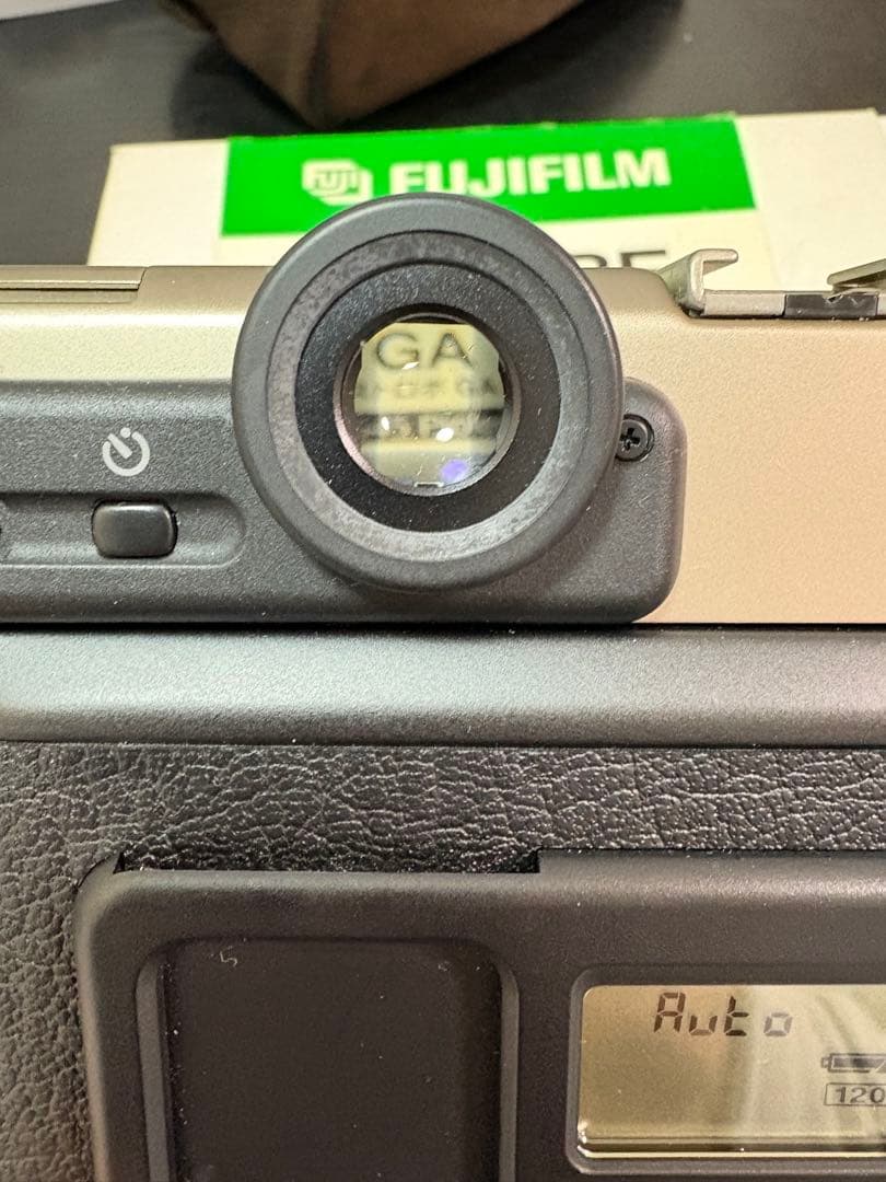 Fujifilm GA645Zi Professional 超美品！ストロボ付！