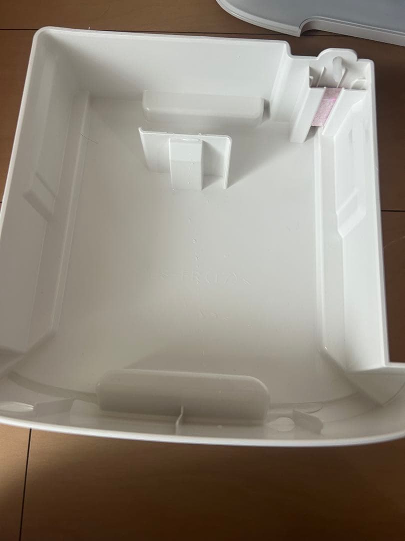 マコト様SHARP 除湿機 CV-P60-W 2022年製