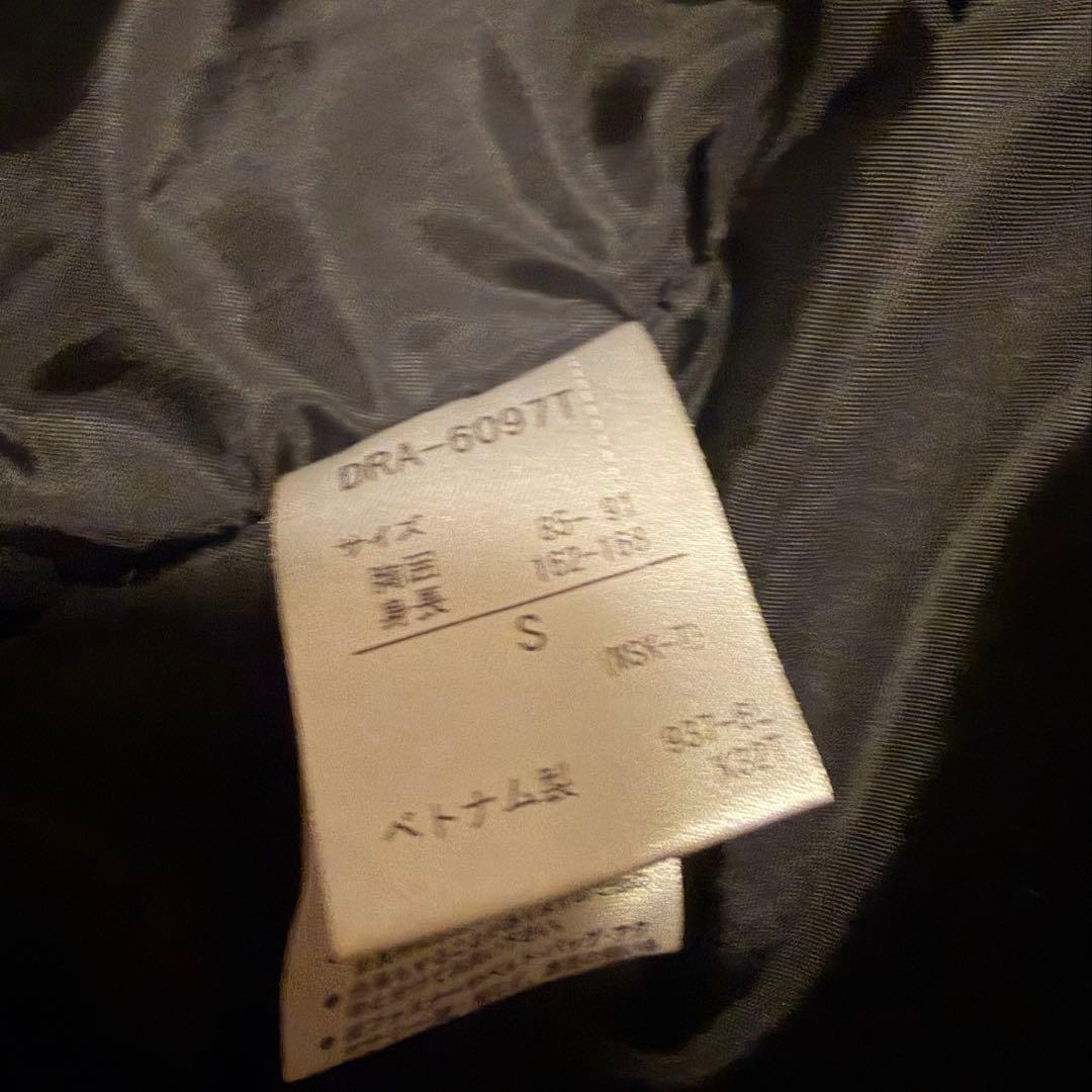 スキーウェア　デサント　descente