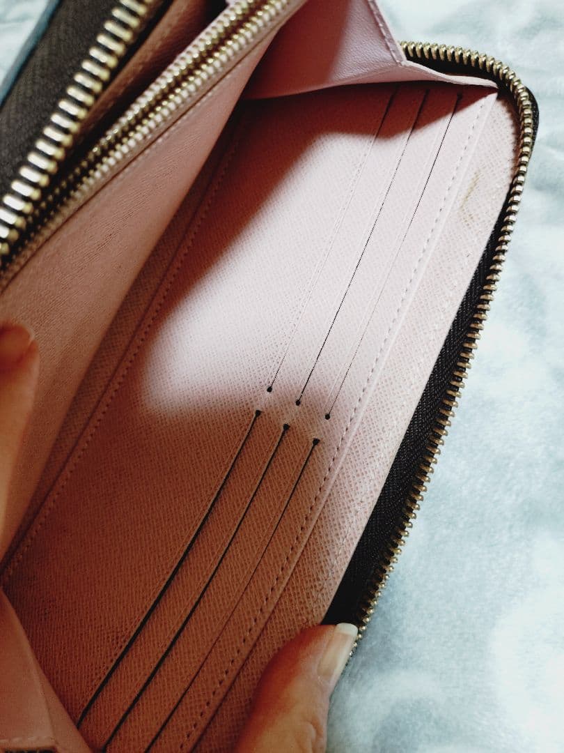 ルイヴィトン長財布　モノグラム