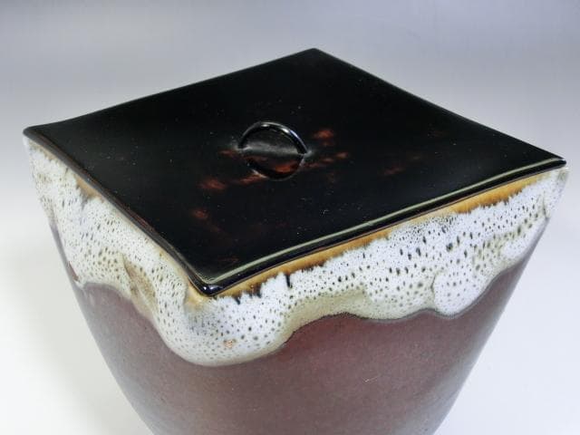 水指■阿漕窯 阿漕焼 菱形 漆器の蓋 飴釉 白雪釉 茶道具 骨董 茶器 古美術■