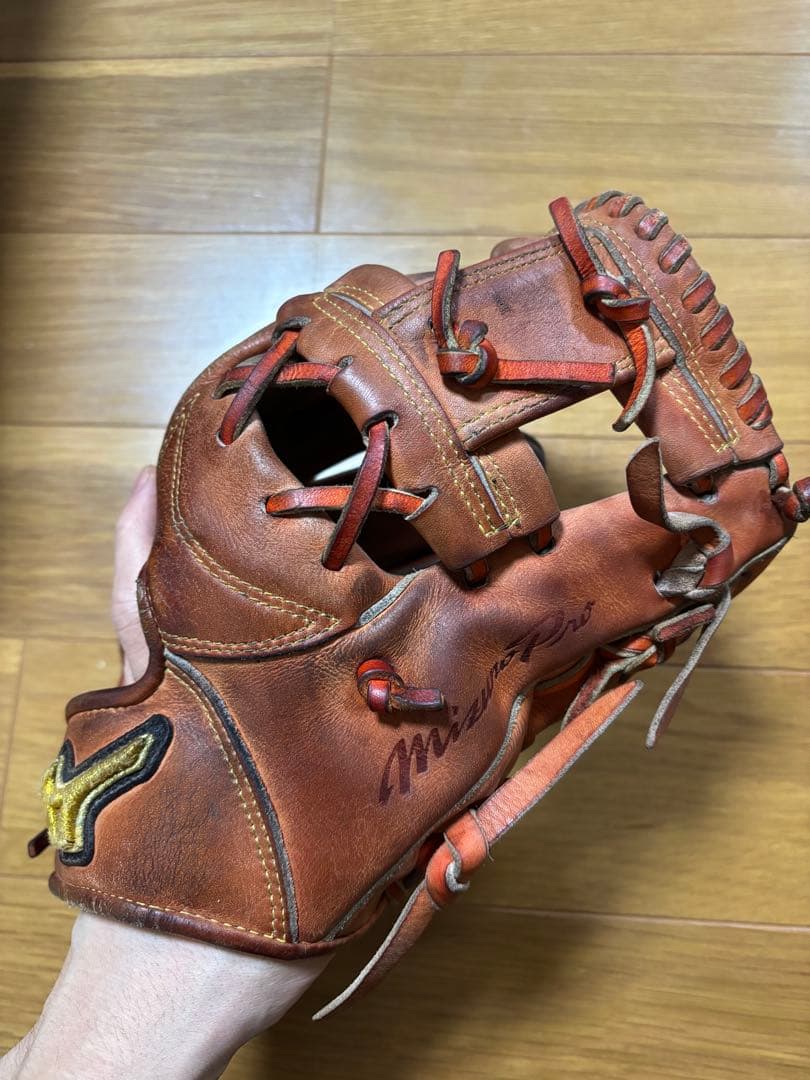 ミズノプロ　硬式用グローブ 坂本型　内野手用