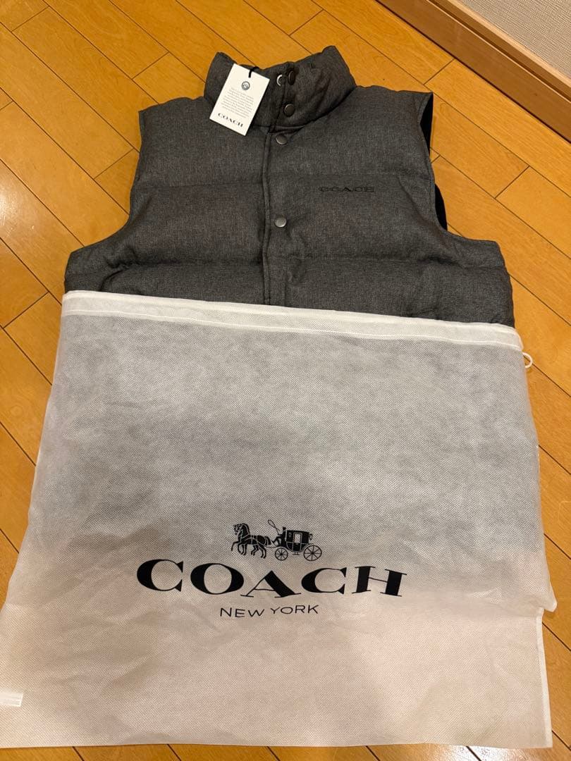 [一時的値下げ] COACH ダウンベスト タグ付き 新品未使用 コーチ
