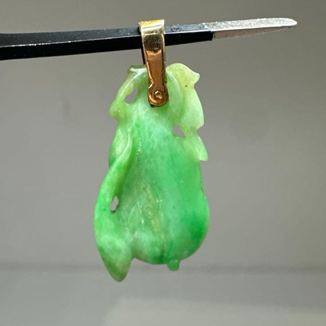 K18刻印　本翡翠　ネックレストップ　タサチ　東さ7-0420☆2F