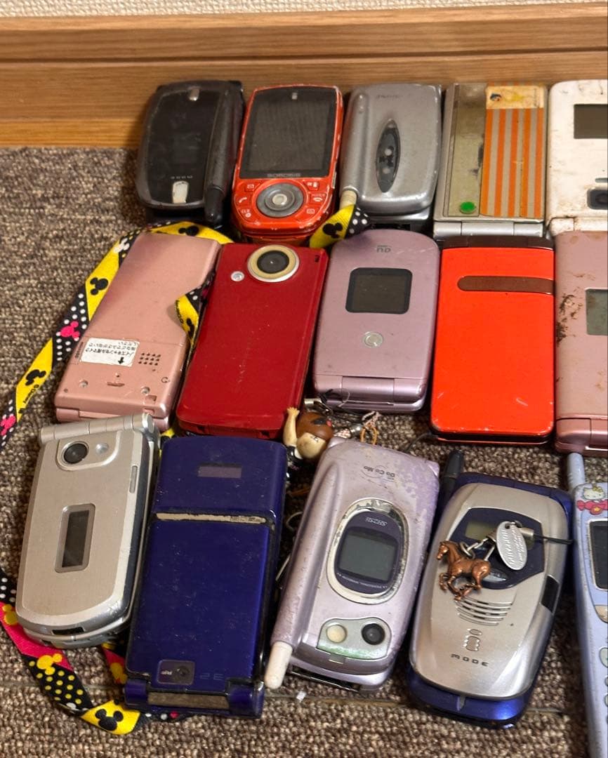 ジャンク品　ガラケー　93台　まとめ