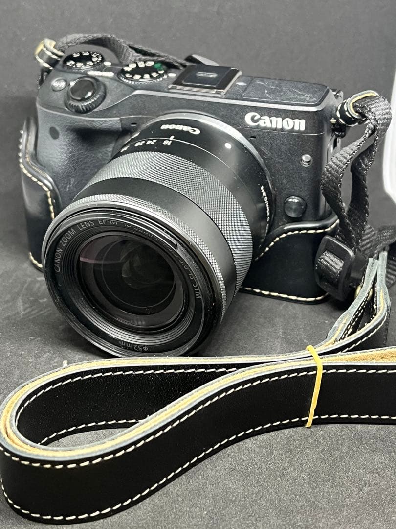 おしゃれレザーケース ストラップ【美品】キャノン EOS M3 キットレンズ