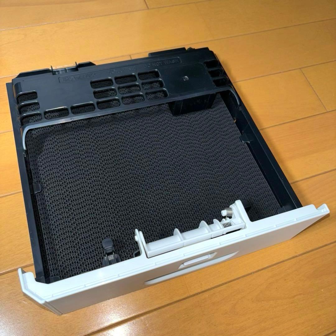 ダイキン 空気清浄機 ストリーマ MC554ABK-W 2024年製