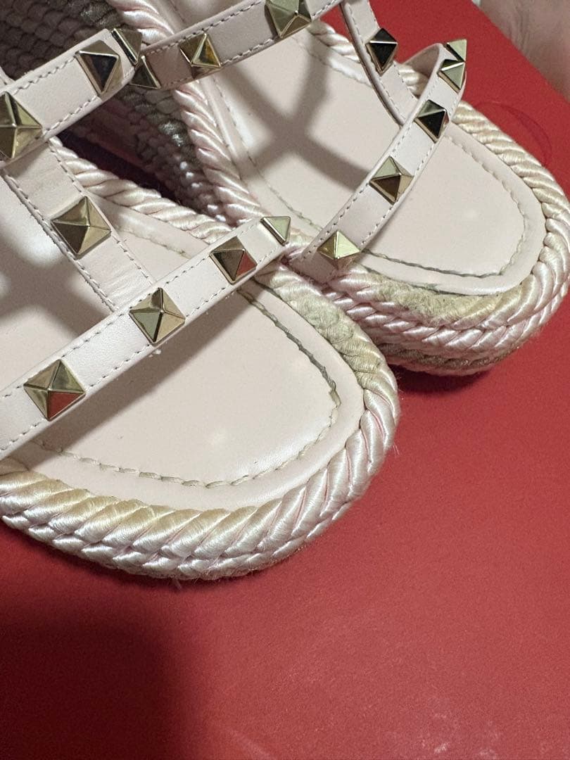 ♡様取り置き専用 VALENTINO スタッズ付きピンクサンダル