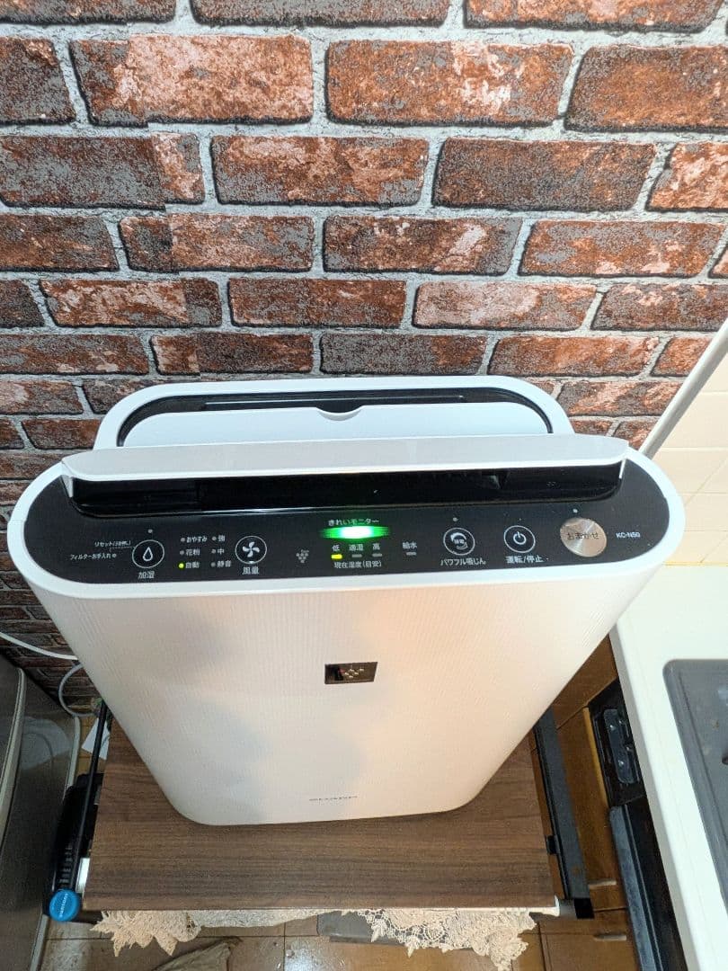 SHARP 加湿空気清浄機プラズマクラスター7000搭載KC-N50-W 美品！