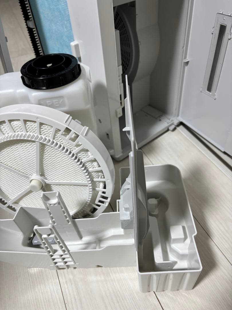 パナソニック空間除菌脱臭機ジアイーノFMV5400美品22年製タブレット有り♪