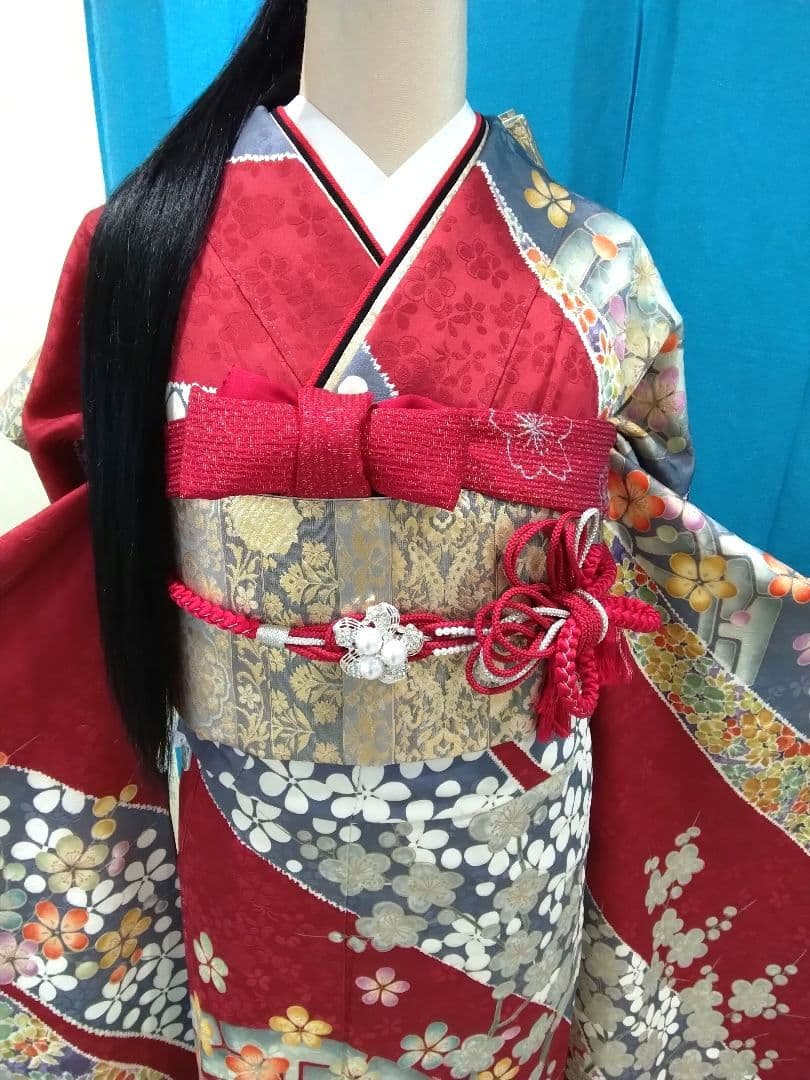 振袖フルセット、正絹、成人式、重ね衿帯揚げ帯締め、西陣袋帯、襦袢、岩田専太郎落款