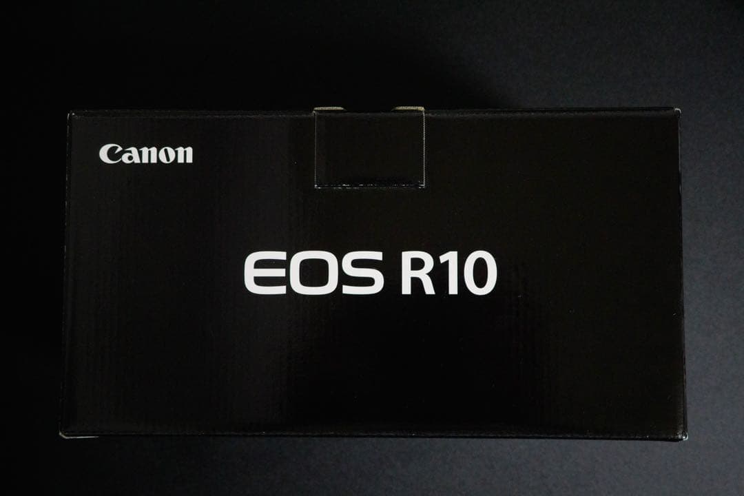 【美品】Canon EOS R10 ミラーレス一眼 本体