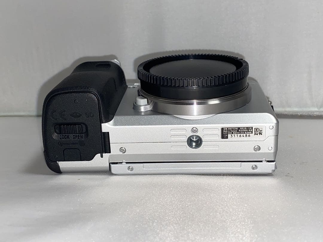 【美品285ショット‼︎】SONY α6400 ilce-a6400 ボディ 本体