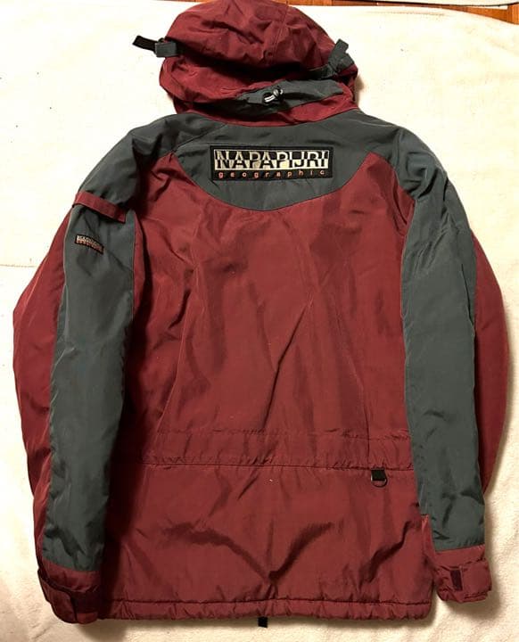【美品】NAPAPIJRI ナパピリ　アウター　スキーウェア　スキー　ジャケット