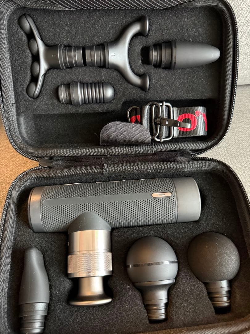 OYEET O'YEET NEX PRO マッサージガン/ブラック