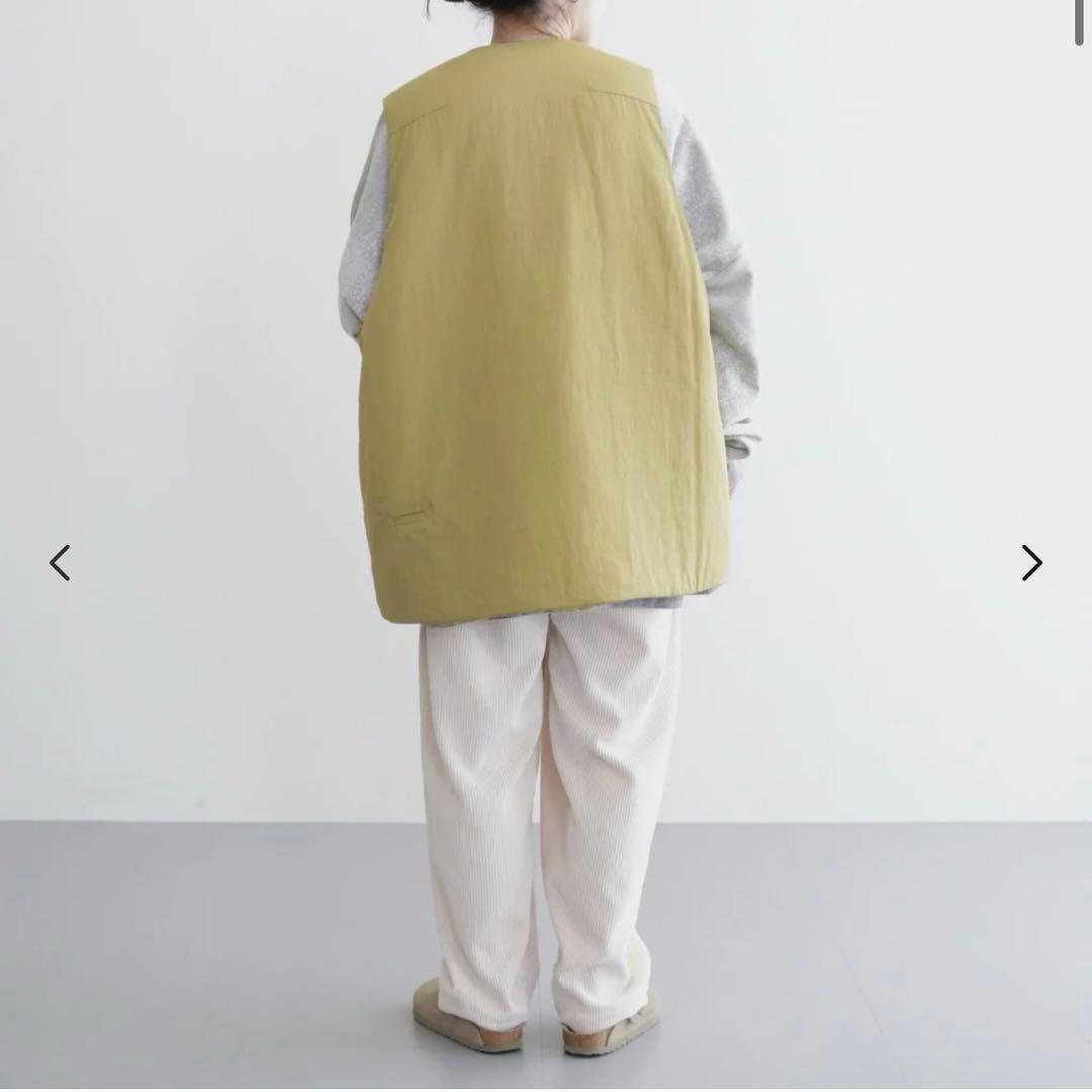 Dulcamara ラウンドカットパデッドベスト