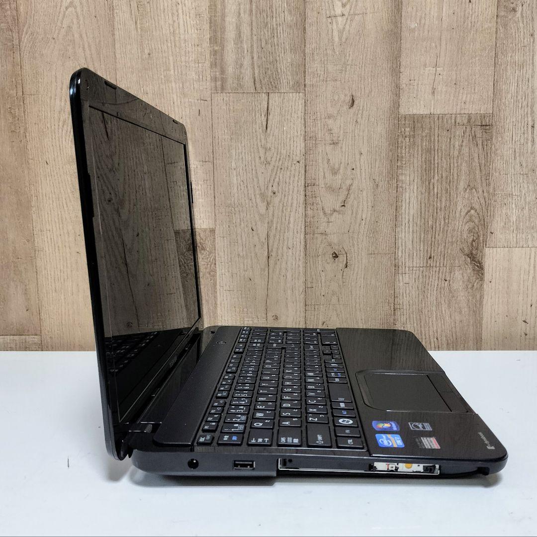 TOSHIBA dynabook Corei7 8GB SSD2TB ジャンク