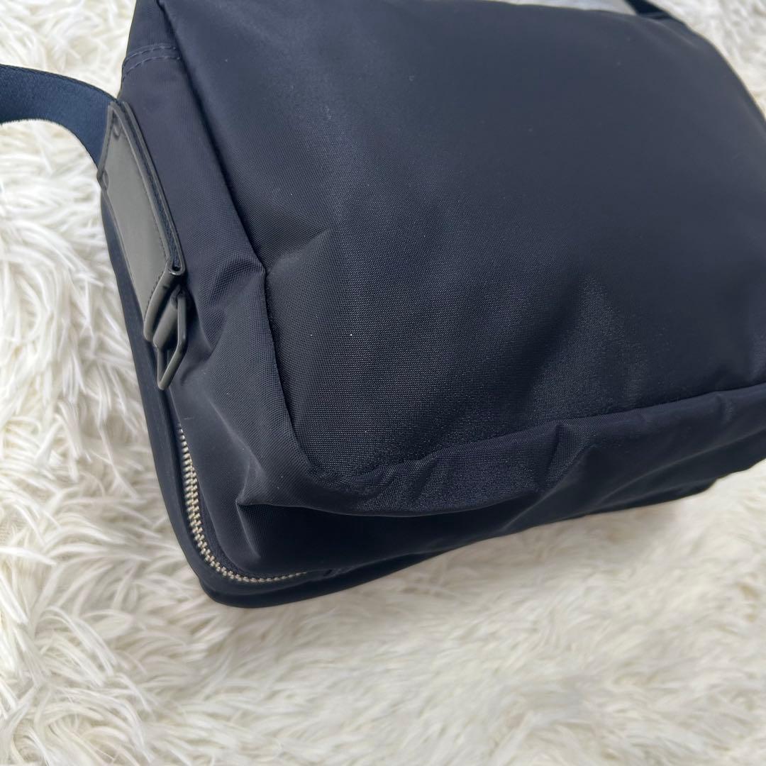 PORTER ポーター リフト ショルダーバッグ 二層 ネイビー