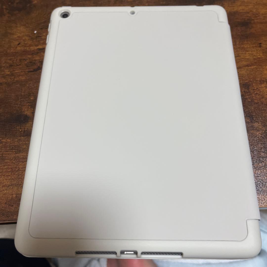 【美品】iPad 第6世代 32GB WiFiモデル