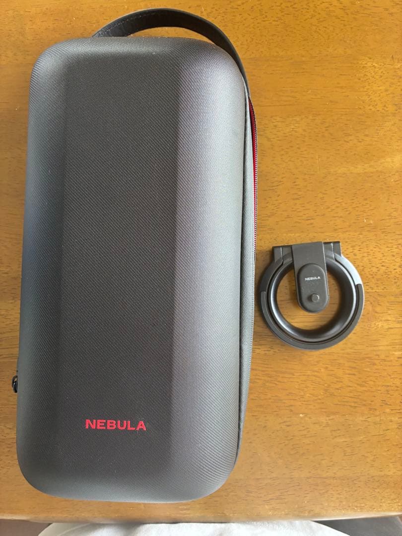 Nebula Capsule 3 Laser 本体＋専用ケース&スタンド付き