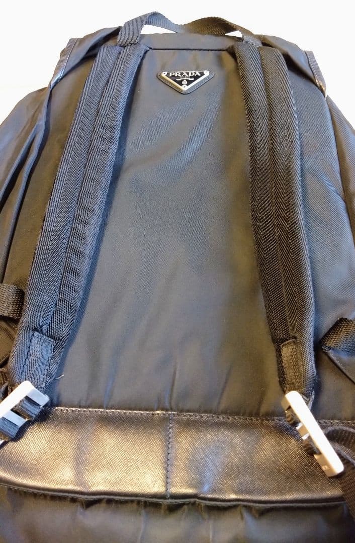 PRADA プラダ リュック 黒
