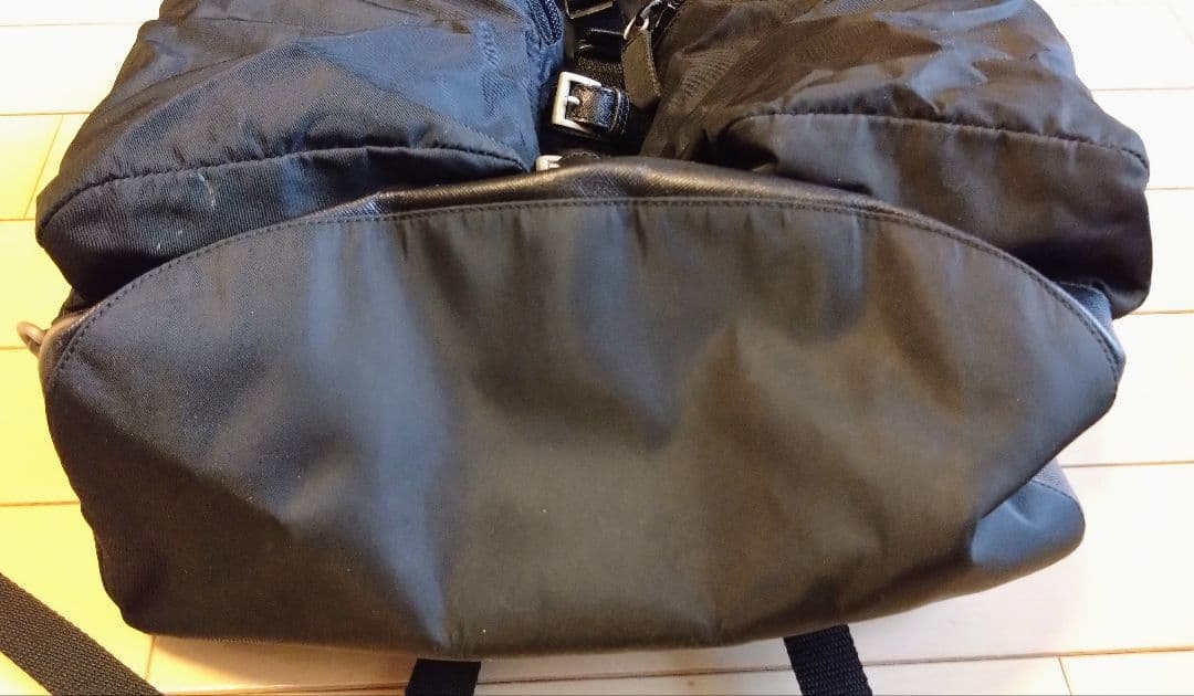 PRADA プラダ リュック 黒