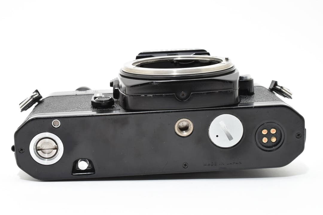 Nikon FE2 ボディ ブラック 露出計OK 2003