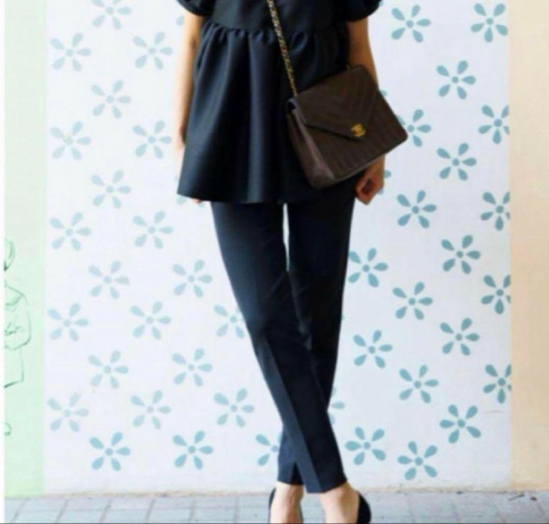 美品★keinaritaケイナリタ　スリムパンツ　ネイビー36