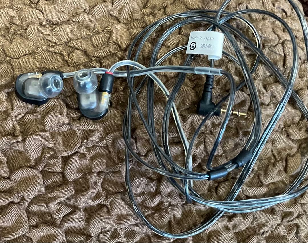 【美品】audio-technica ATH-E70 イヤホン