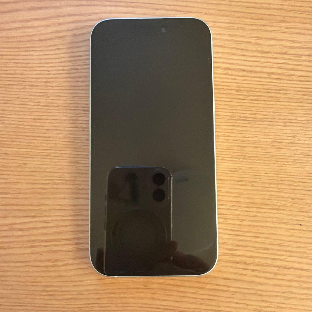コア　美品Apple iPhone 15 128GB ブルー　SIMフリー