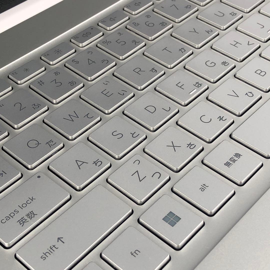 美品 HP Pavilion 15-eg2022tu i3 12世代