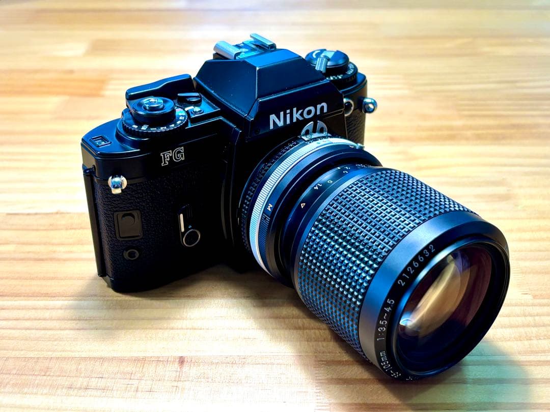 Nikon FGフィルム一眼レフカメラ NIKKOR35ー105ズームレンズ付き